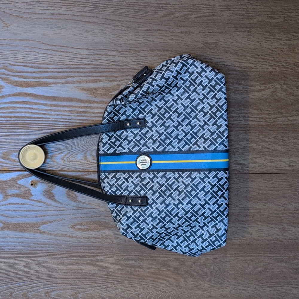 Tommy Hilfiger shoulder bag